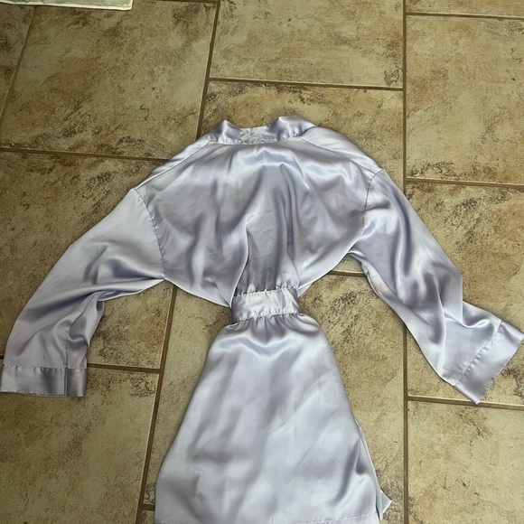 Vs robe! - Picture 4 of 4